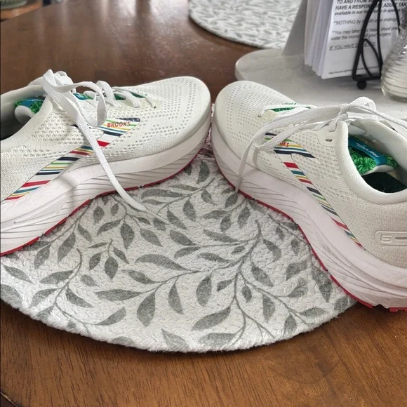 Ladies Brooks Revel 6 sneakers - Picture 5 of 9